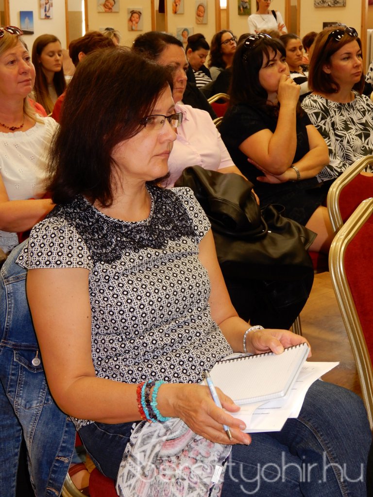 A szoptatás sikere 24